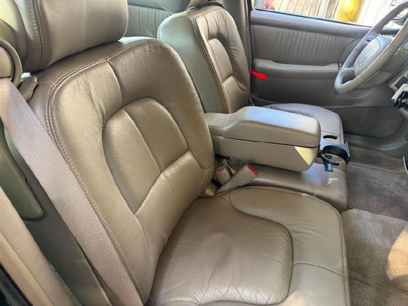 Buick Park Avenue 4dr Sedan 1999