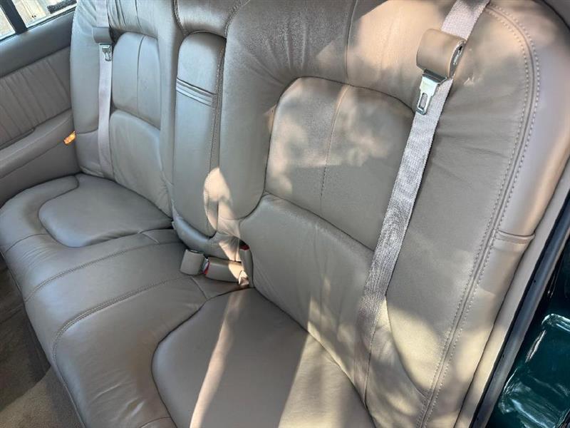 Buick Park Avenue 4dr Sedan 1999