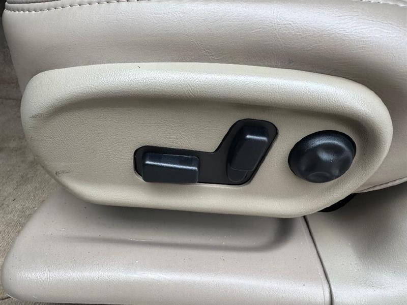 Buick Park Avenue 4dr Sedan 1999