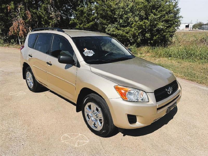 Toyota RAV4 Base I4 2WD 2009