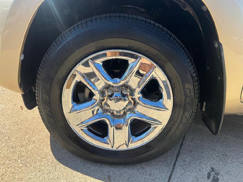 Toyota RAV4 Base I4 2WD 2009