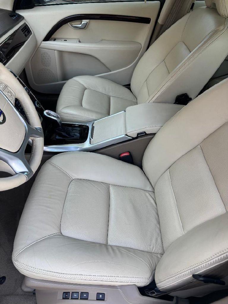 Volvo XC70 3.2 FWD 2013