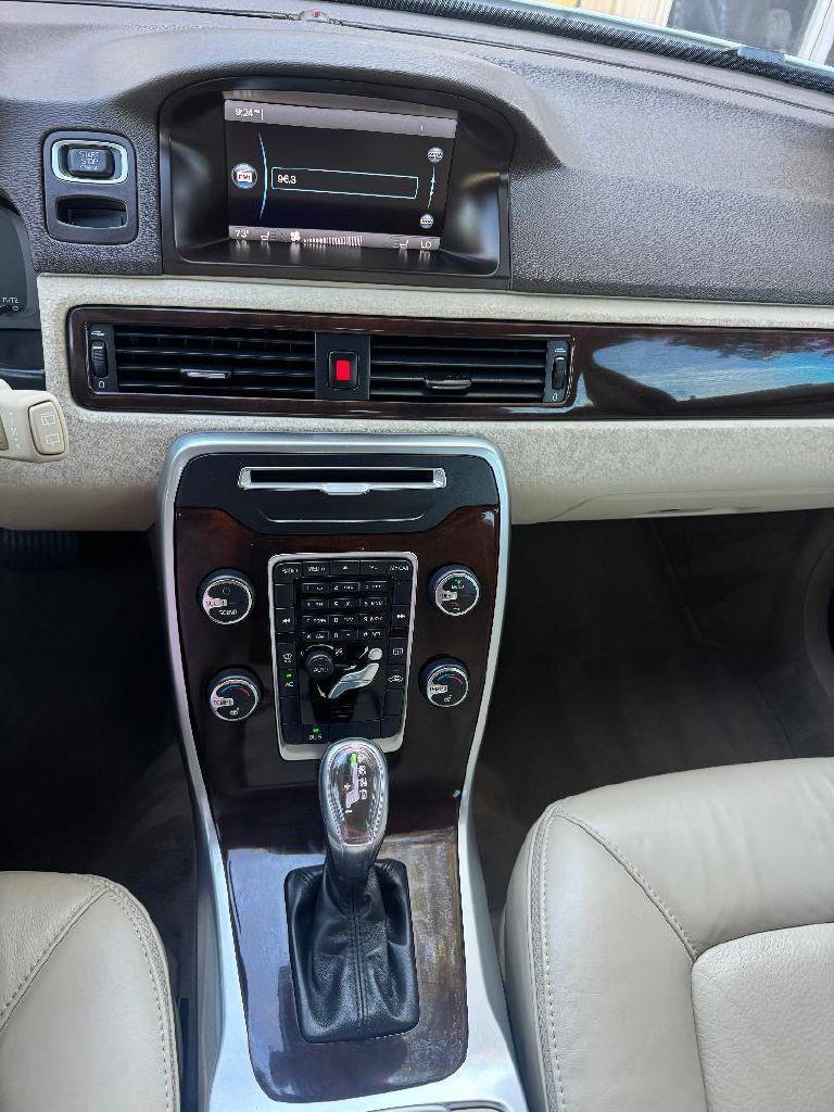 Volvo XC70 3.2 FWD 2013