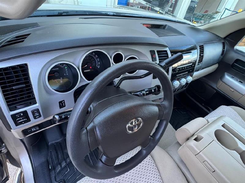 Toyota Tundra SR5 Double Cab 6AT 2WD 2007