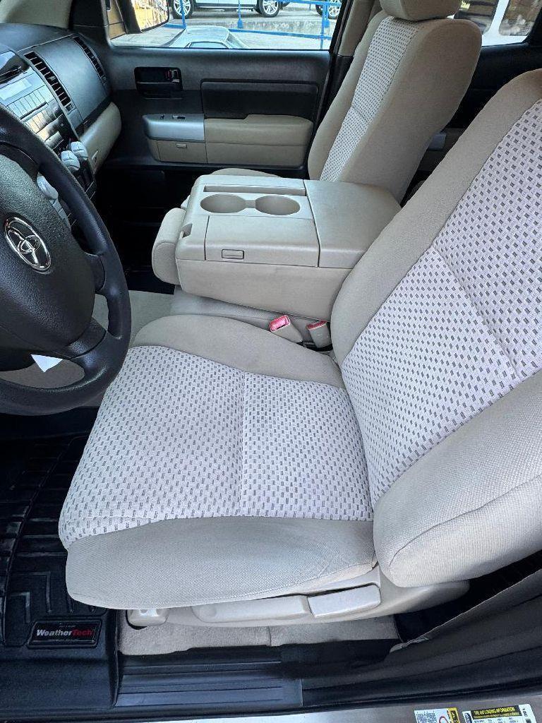 Toyota Tundra SR5 Double Cab 6AT 2WD 2007