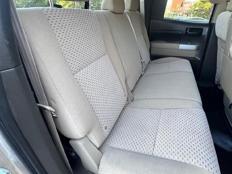 Toyota Tundra SR5 Double Cab 6AT 2WD 2007