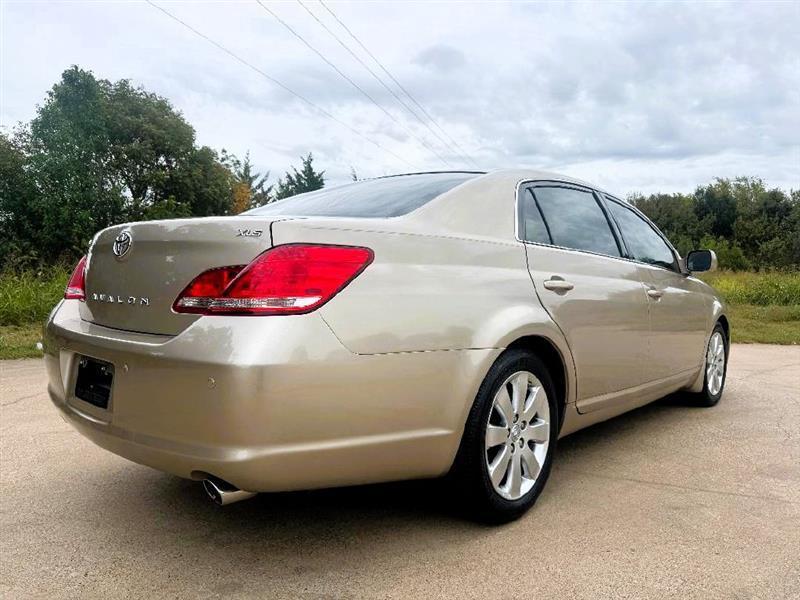 Toyota Avalon XLS 2007