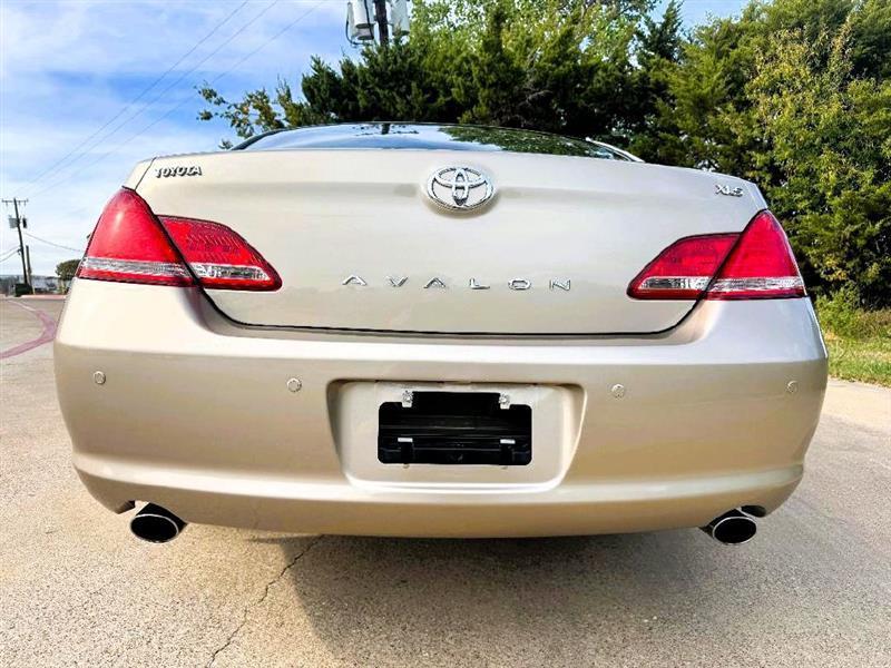 Toyota Avalon XLS 2007