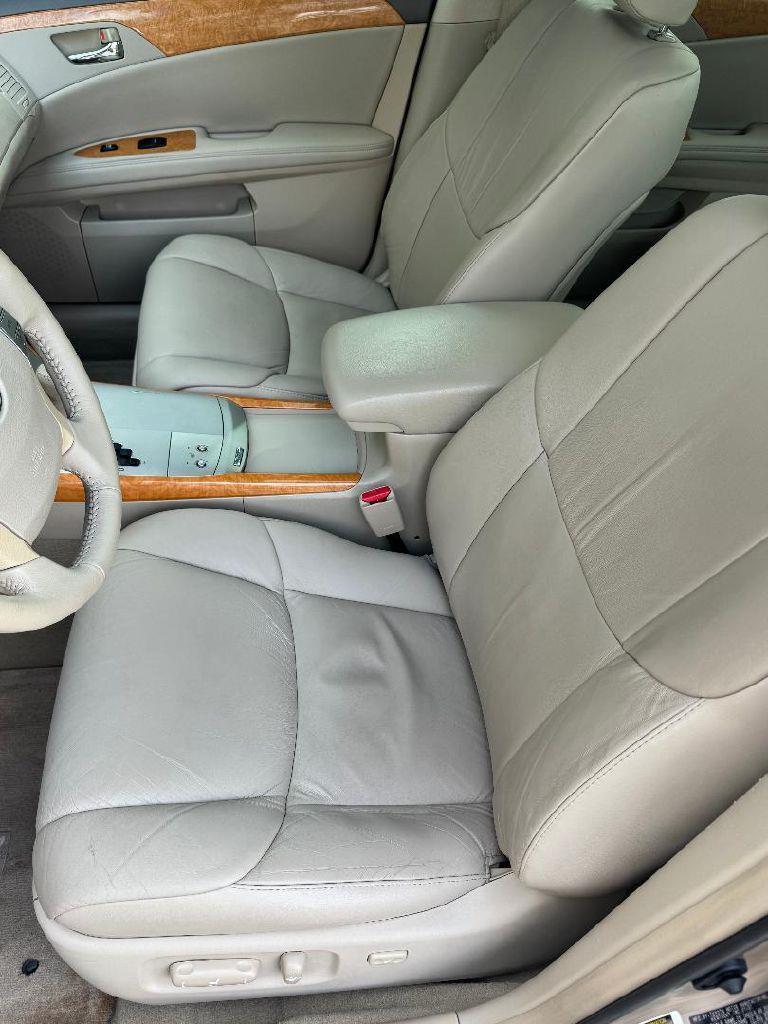 Toyota Avalon XLS 2007