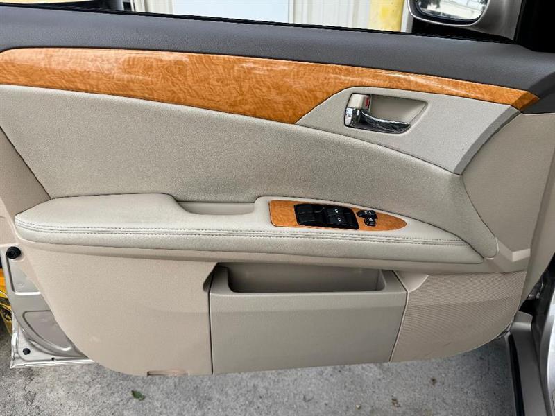 Toyota Avalon XLS 2007