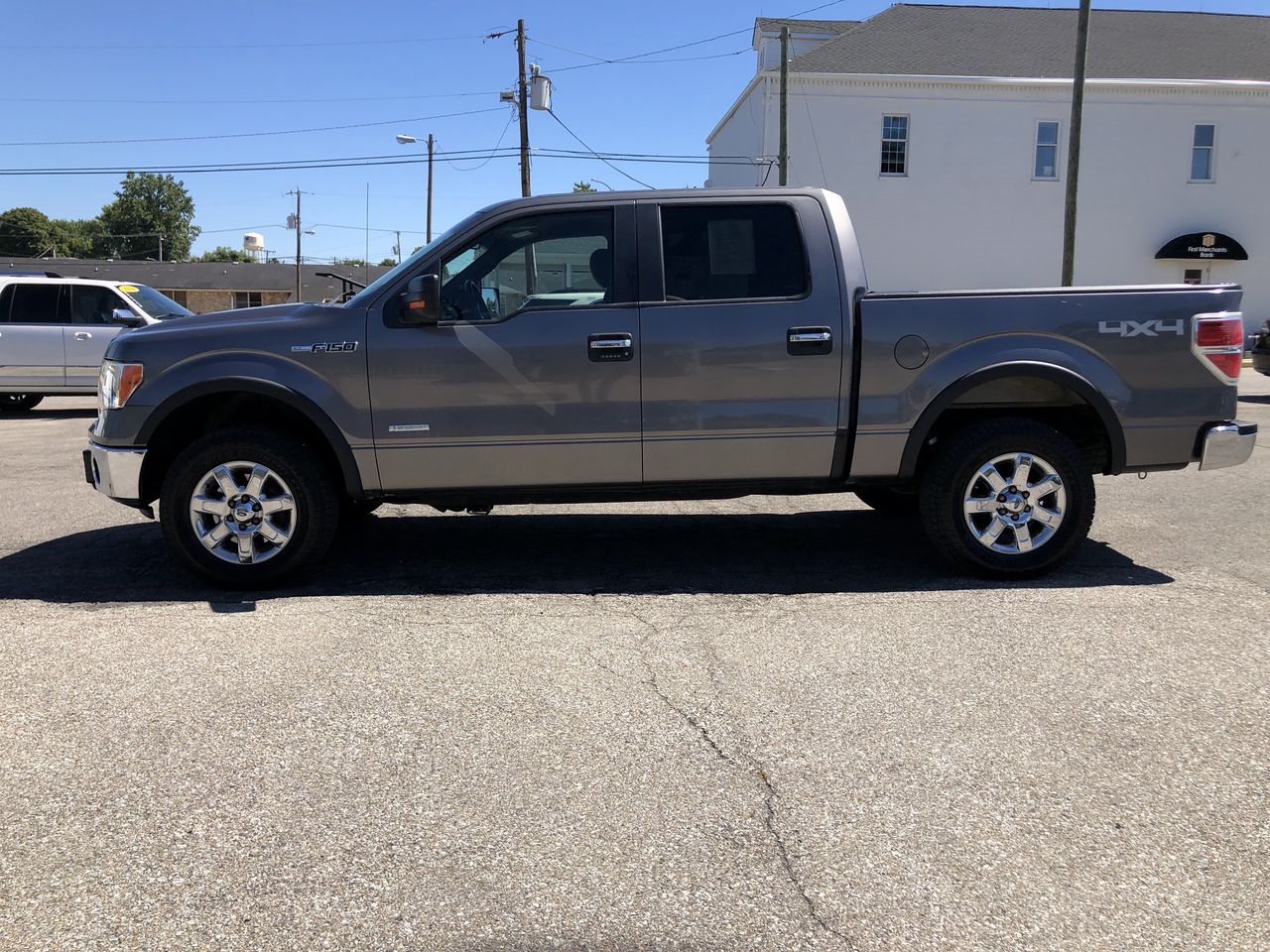 Ford F-150 4WD SuperCrew 145" XL 2014