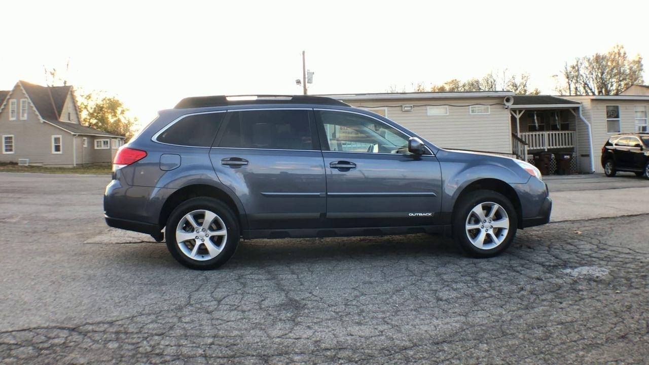 Subaru Outback 4dr Wgn H4 Auto 2.5i Premium 2013