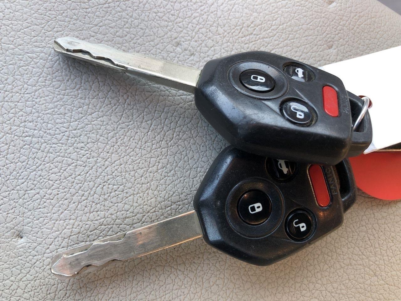 Subaru Outback 4dr Wgn H4 Auto 2.5i Premium 2013