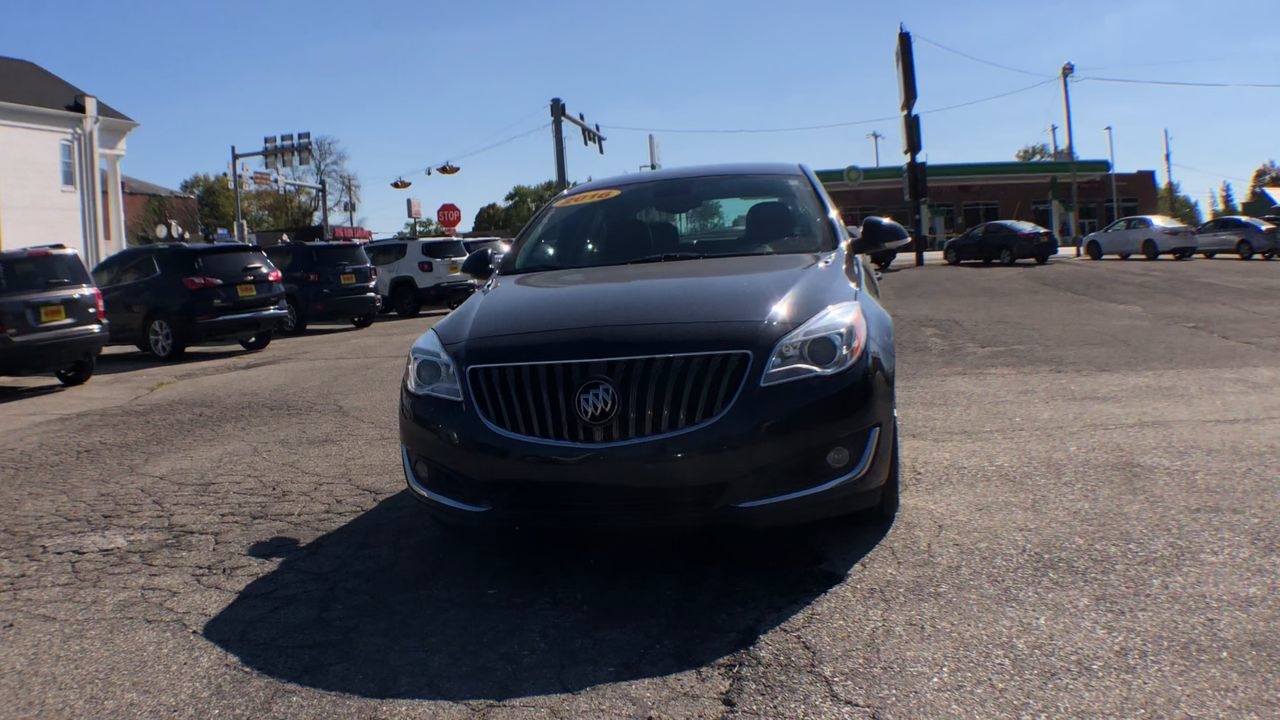 Buick Regal 4dr Sdn Premium II FWD 2016