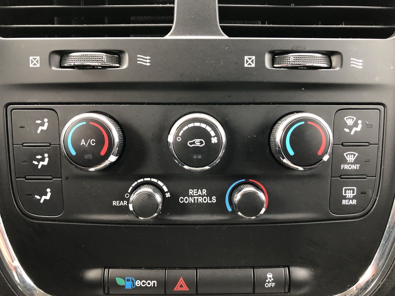 Dodge Grand Caravan 4dr Wgn SXT 2014