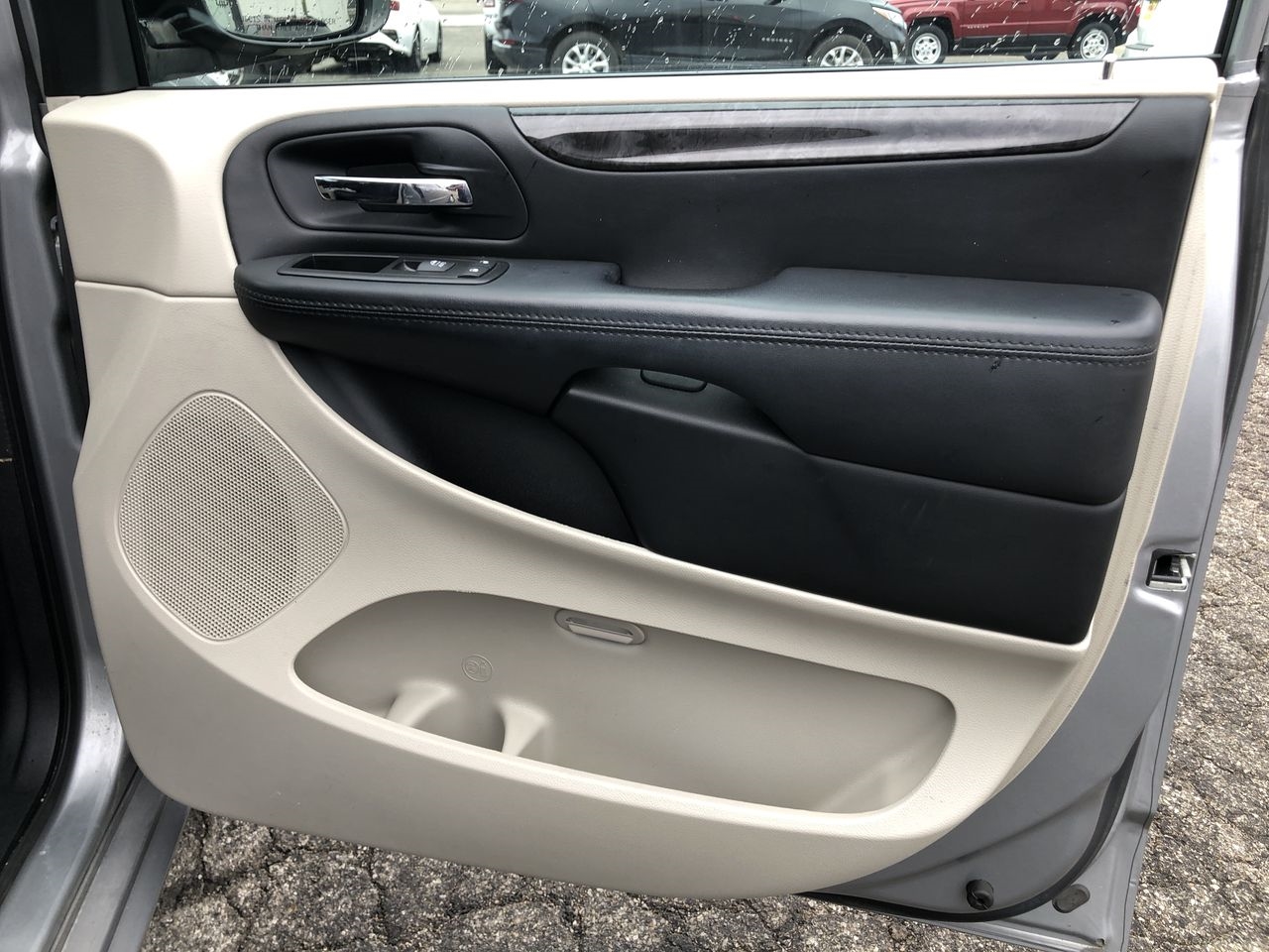 Dodge Grand Caravan 4dr Wgn SXT 2014