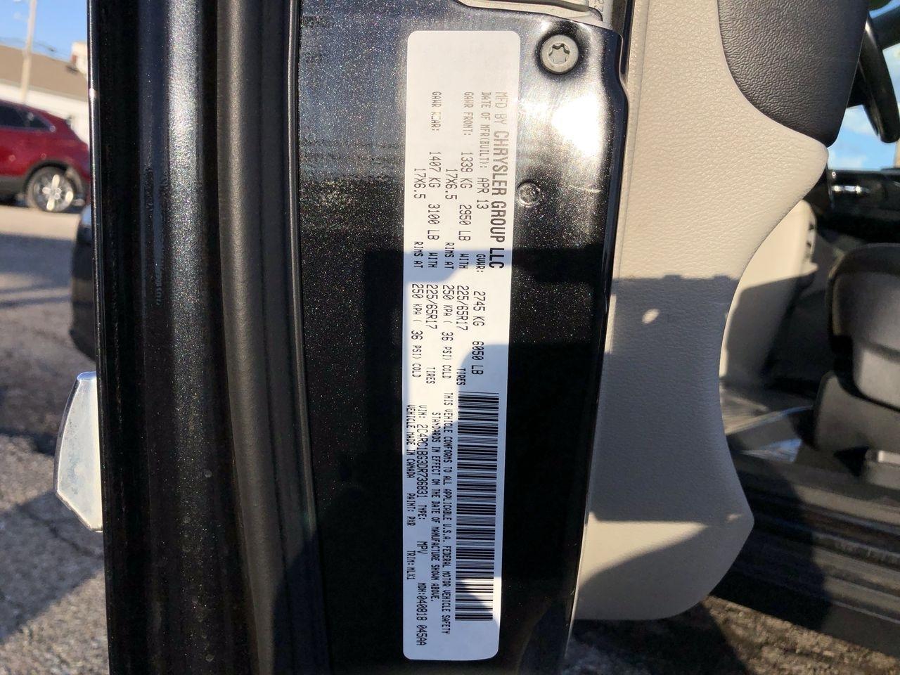 Chrysler Town & Country 4dr Wgn Touring 2013