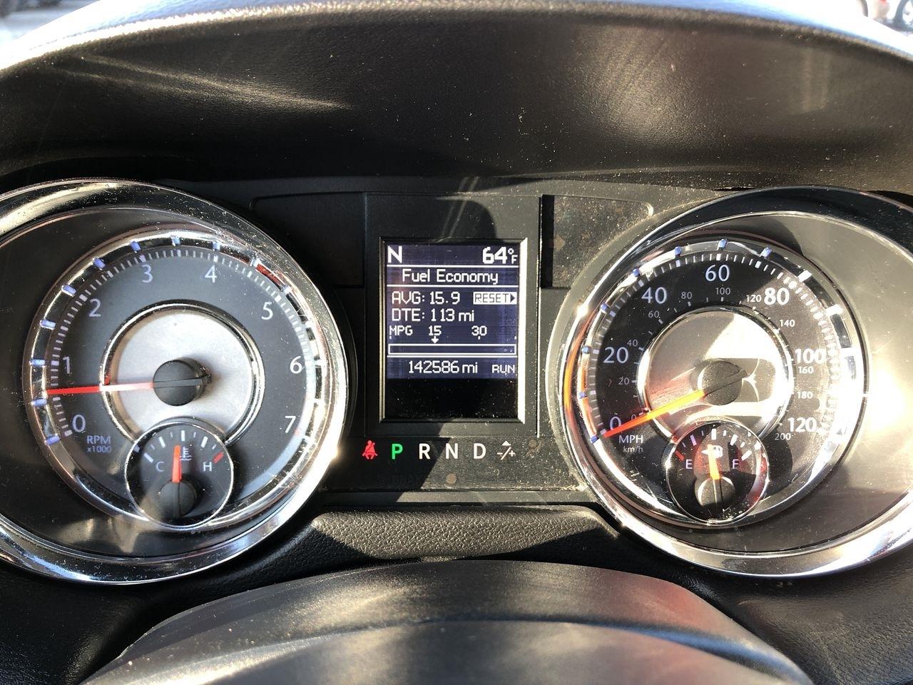 Chrysler Town & Country 4dr Wgn Touring 2013