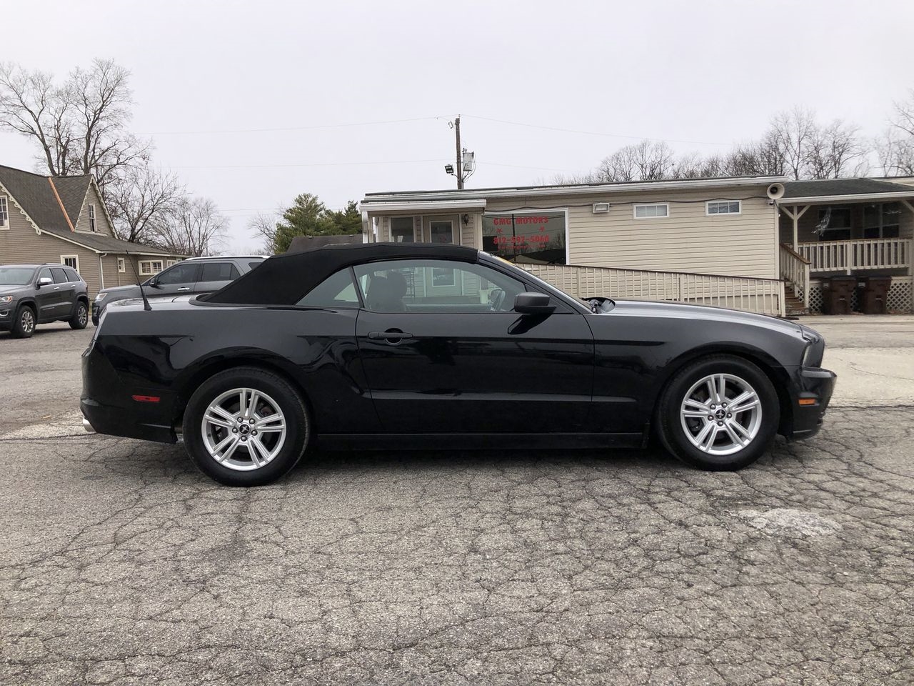 Ford Mustang 2dr Conv V6 2013