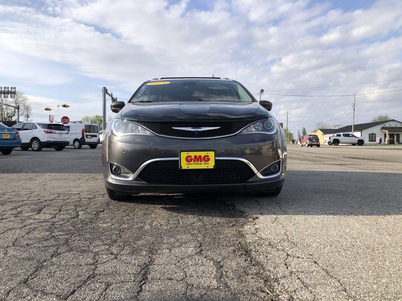 Chrysler Pacifica Touring L FWD 2018