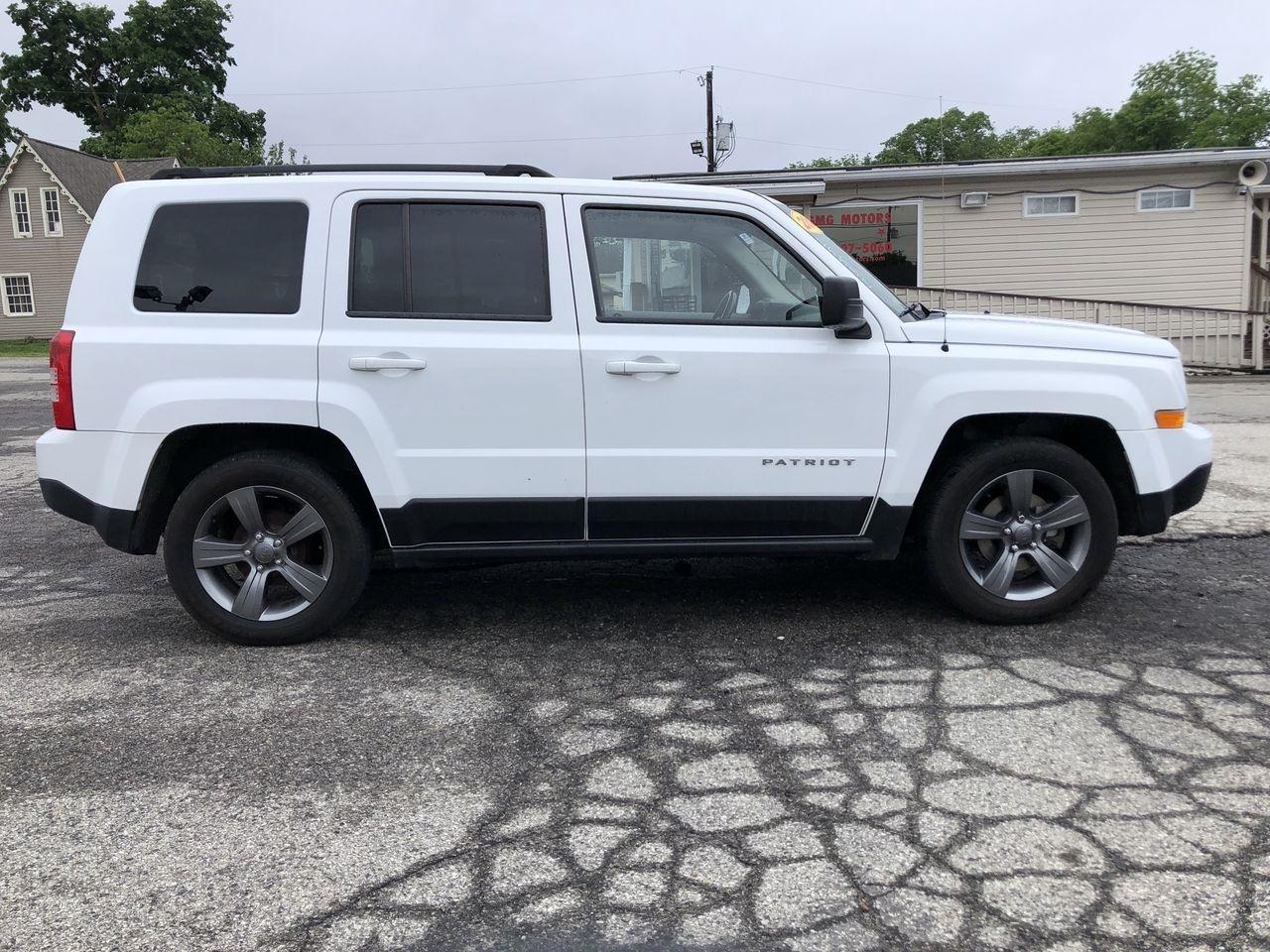 Jeep Patriot FWD 4dr High Altitude 2014