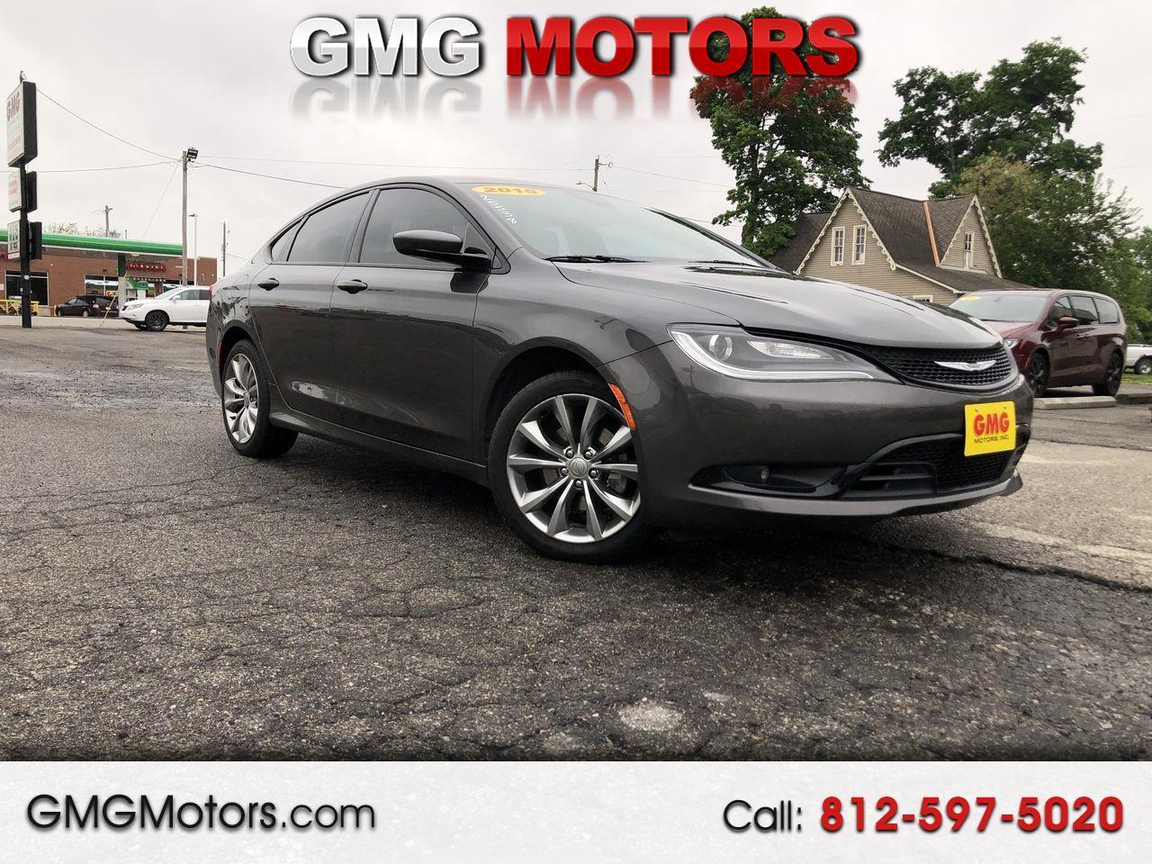2015 Chrysler 200 4dr Sdn S FWD