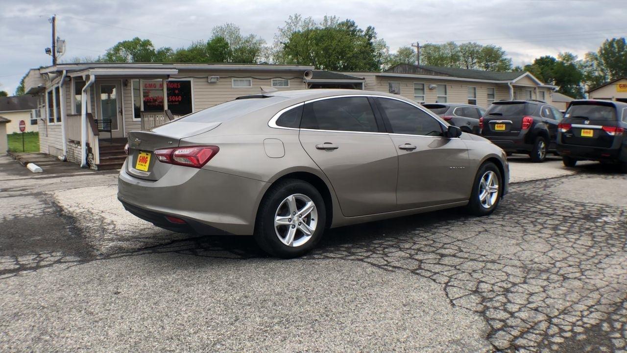 Chevrolet Malibu 4dr Sdn LT 2022