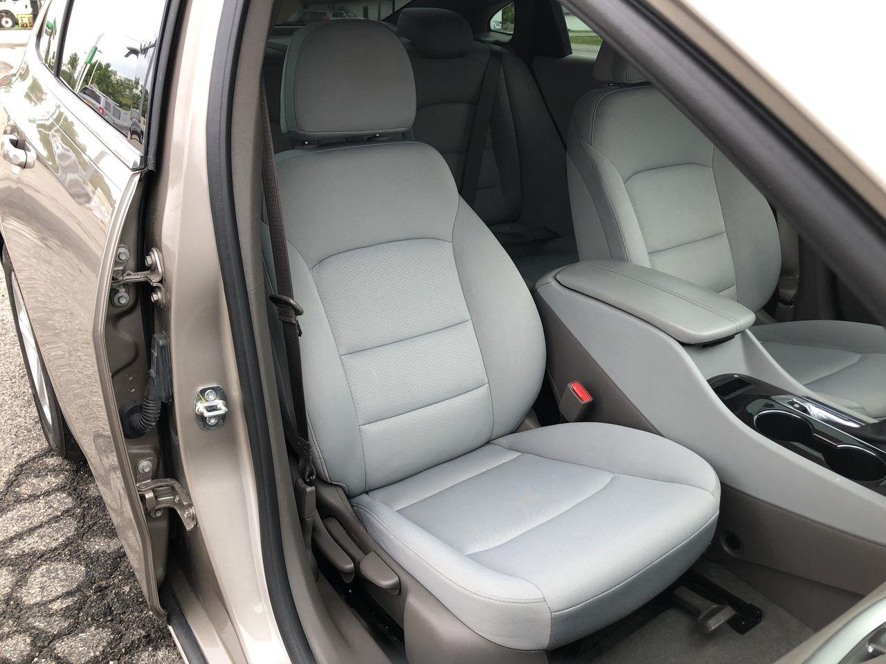 Chevrolet Malibu 4dr Sdn LT 2022
