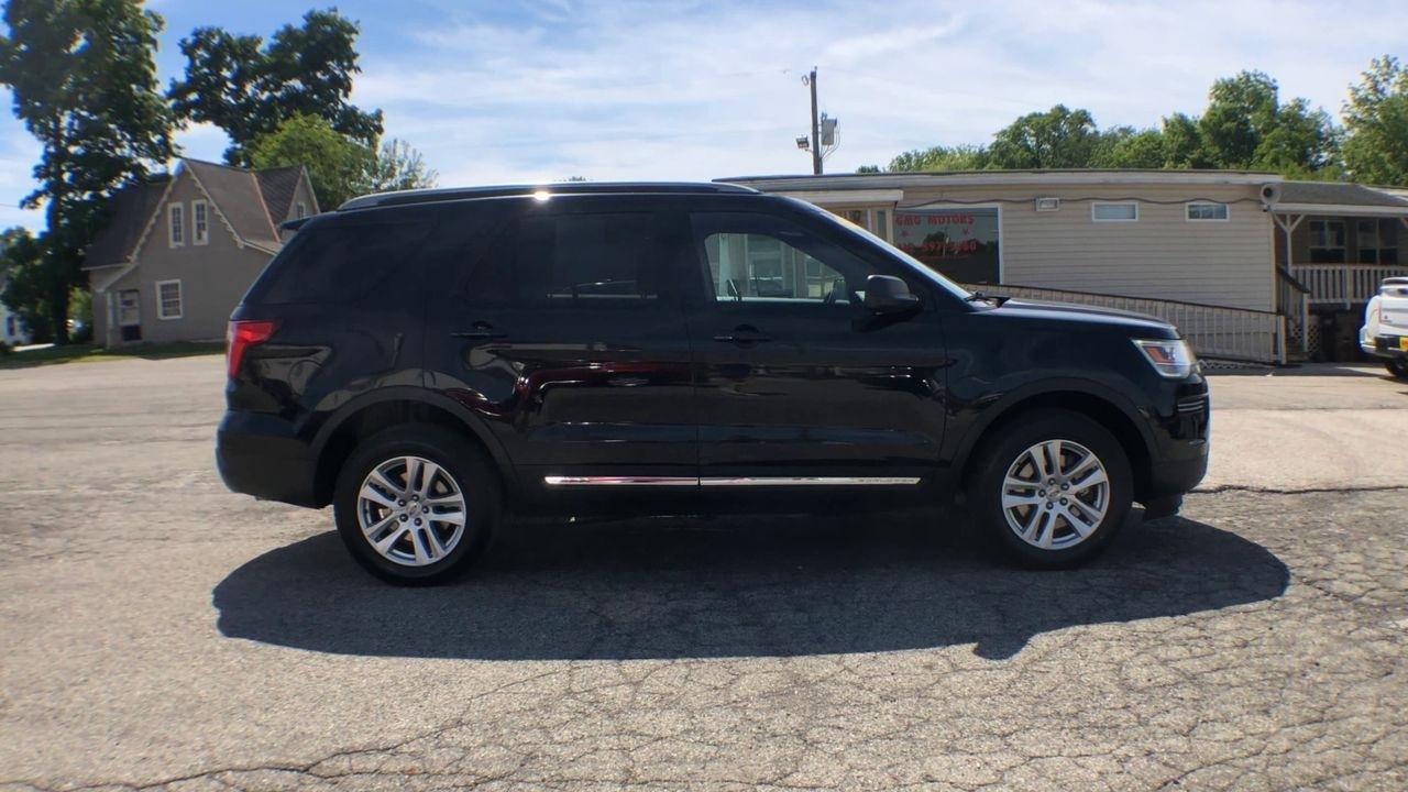 Ford Explorer XLT 4WD 2018