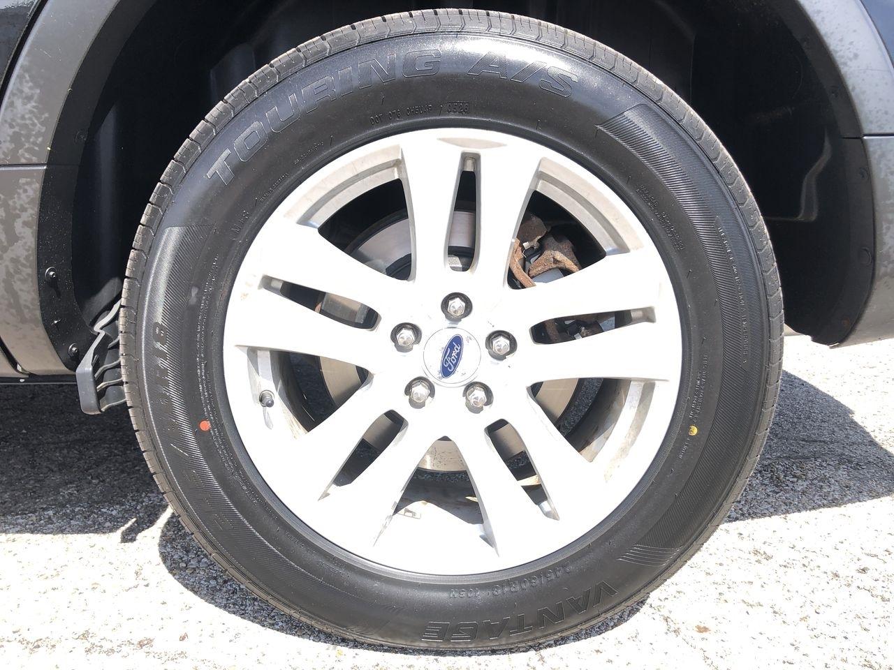 Ford Explorer XLT 4WD 2018