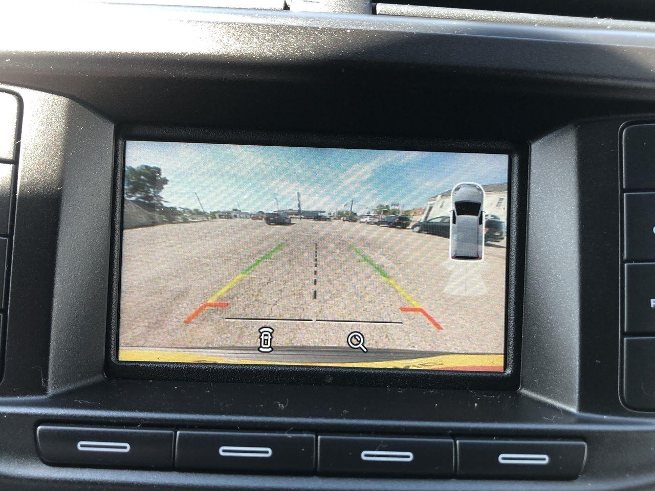 Ford Explorer XLT 4WD 2018