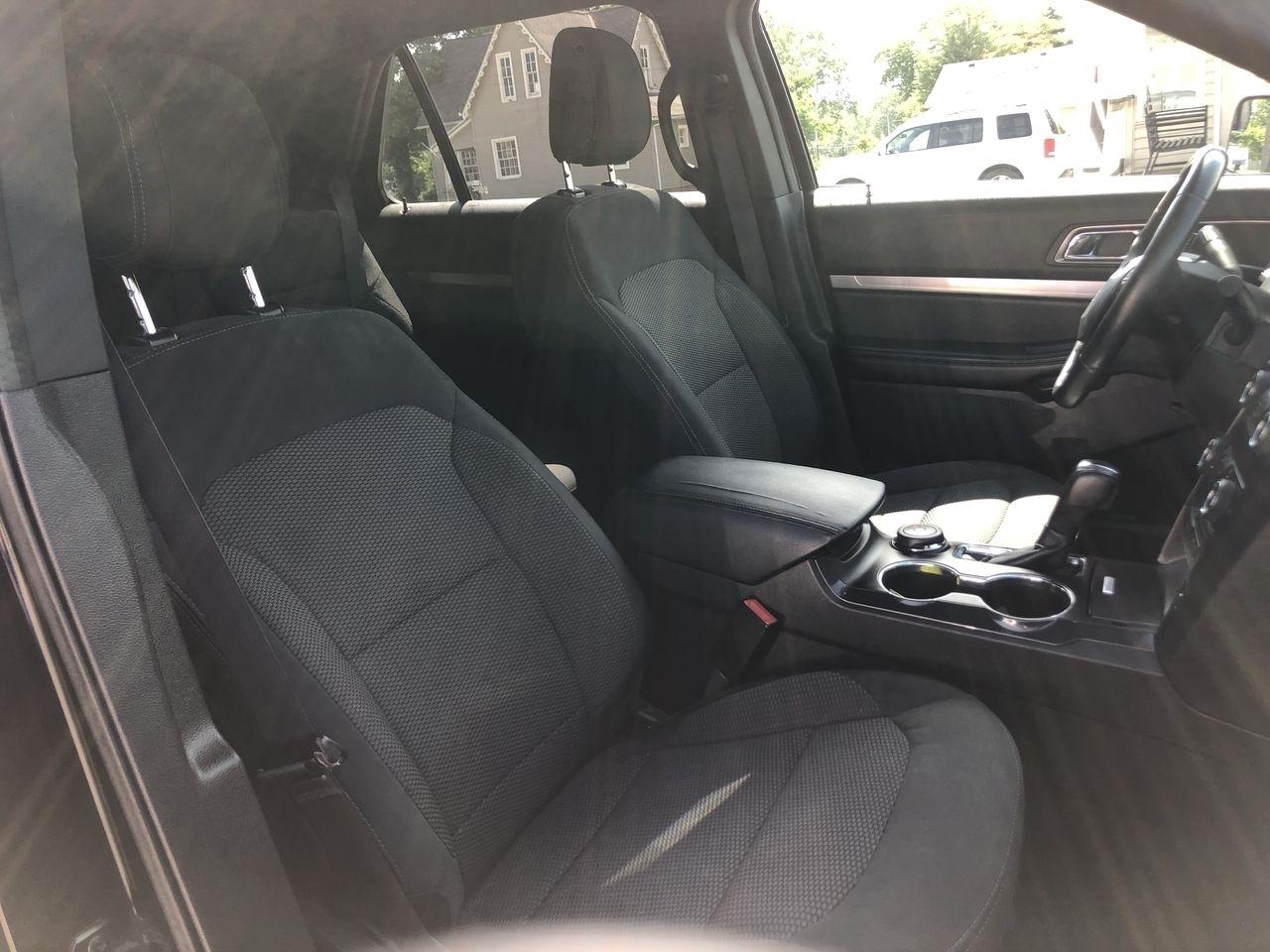 Ford Explorer XLT 4WD 2018