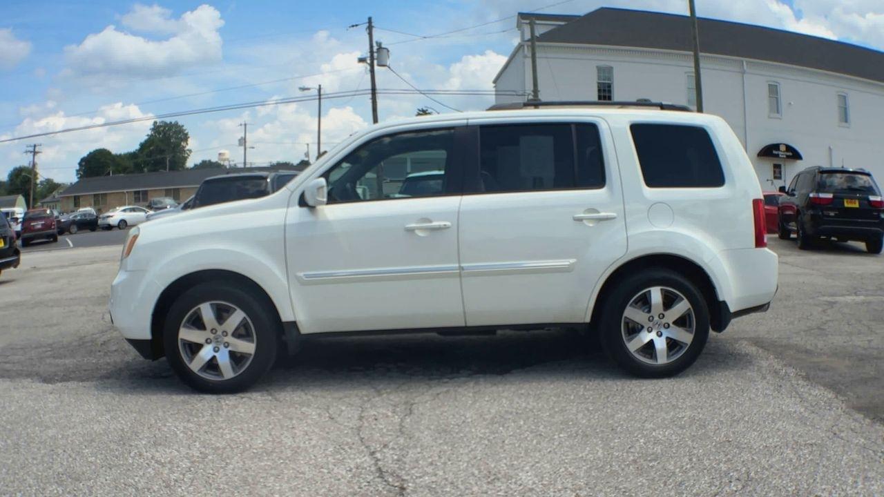 Honda Pilot 4WD 4dr Touring w/RES & Navi 2015