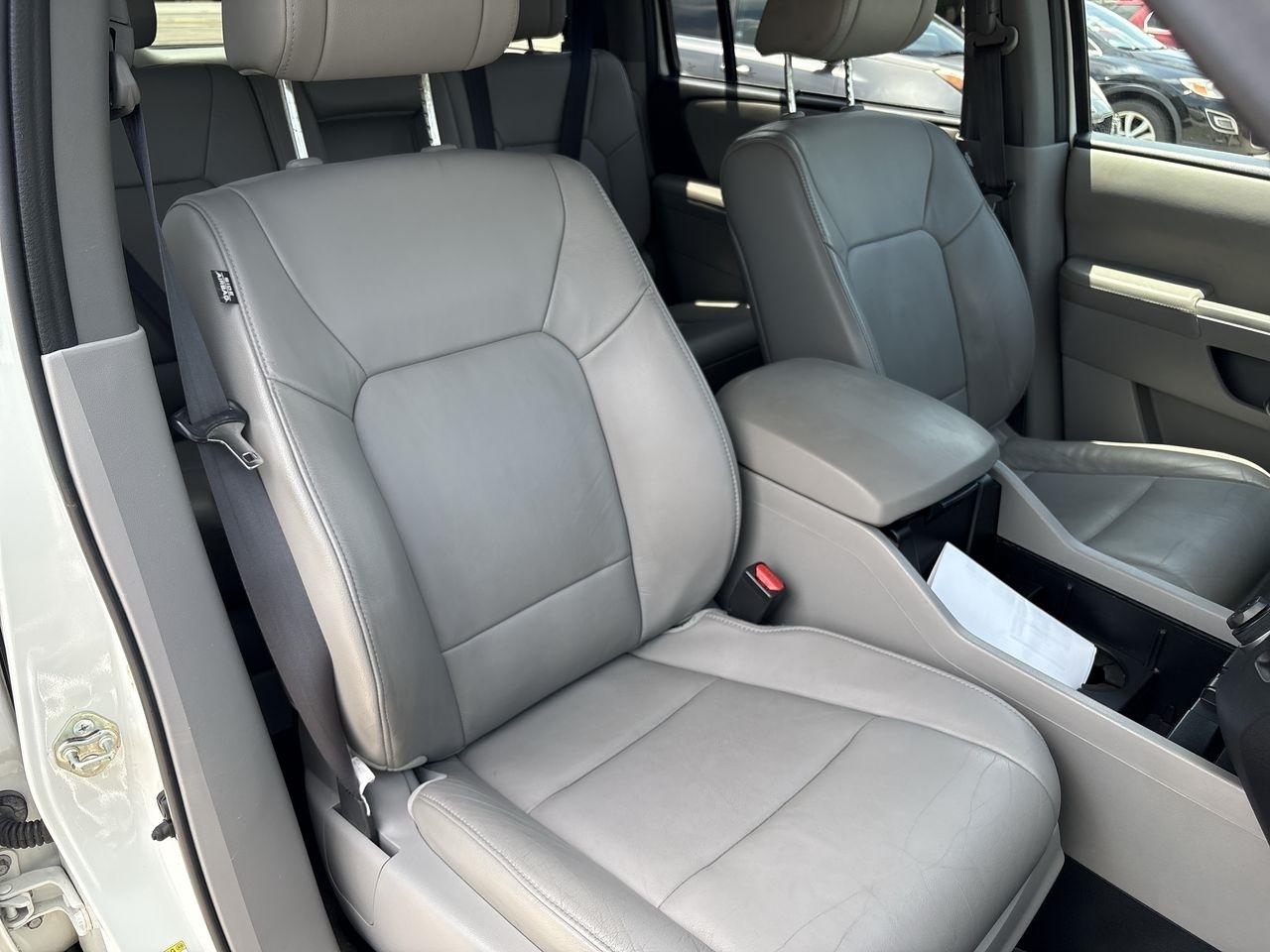 Honda Pilot 4WD 4dr Touring w/RES & Navi 2015