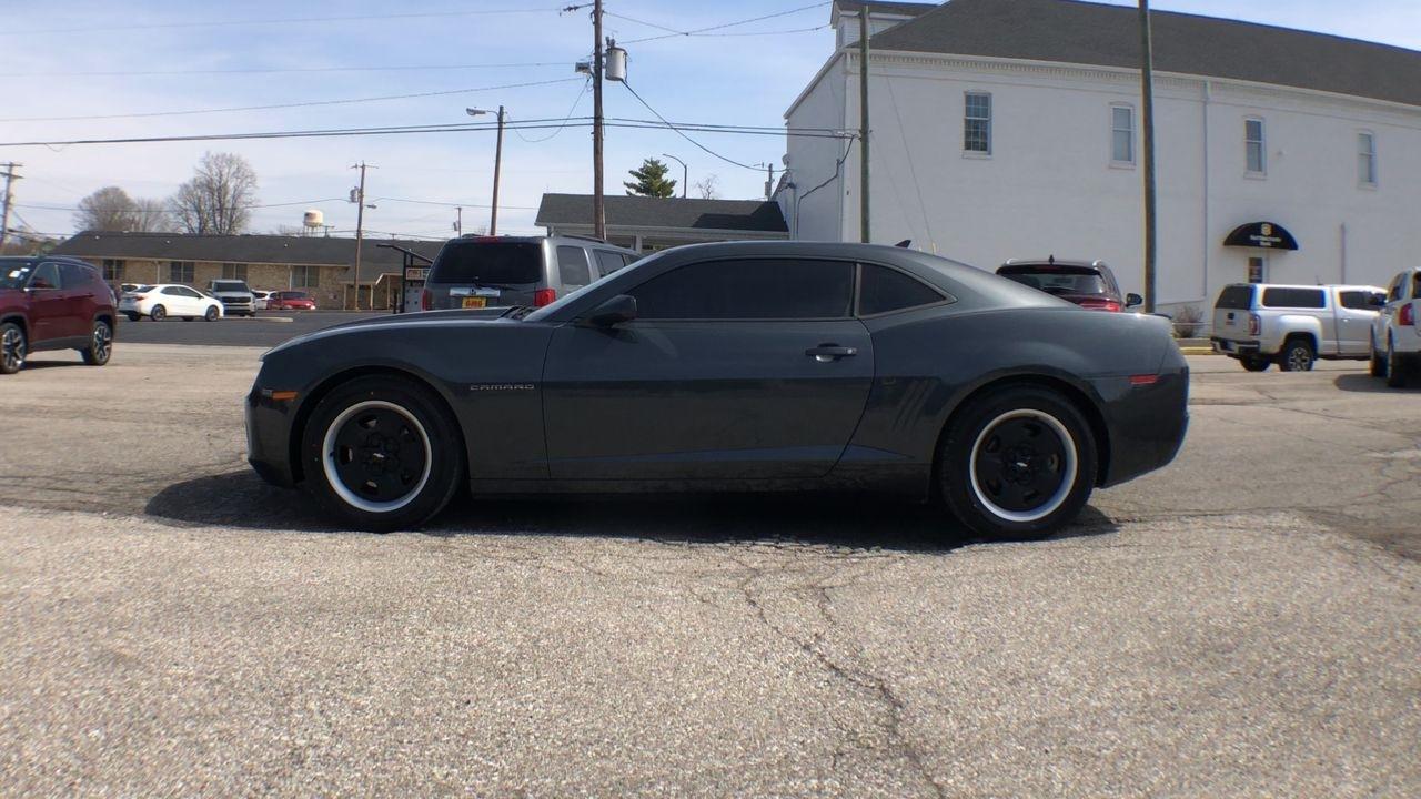 Chevrolet Camaro 2dr Cpe LS w/2LS 2013