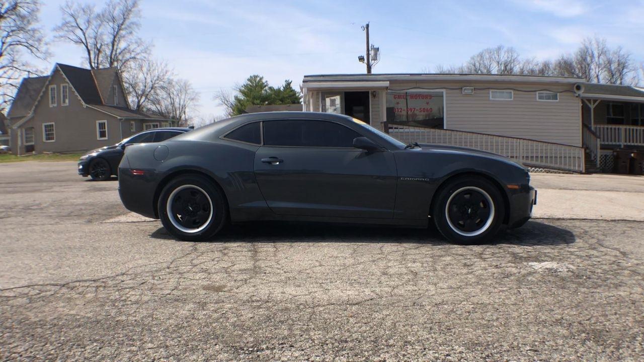 Chevrolet Camaro 2dr Cpe LS w/2LS 2013