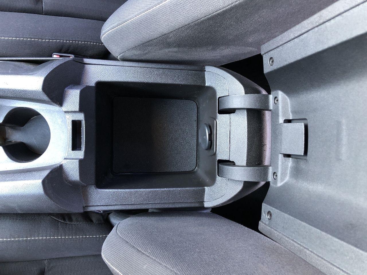 Chevrolet Camaro 2dr Cpe LS w/2LS 2013