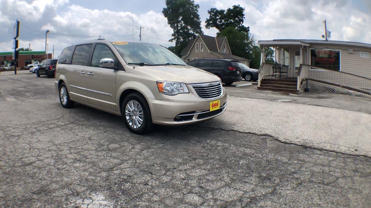 Chrysler Town & Country 4dr Wgn Limited 2015