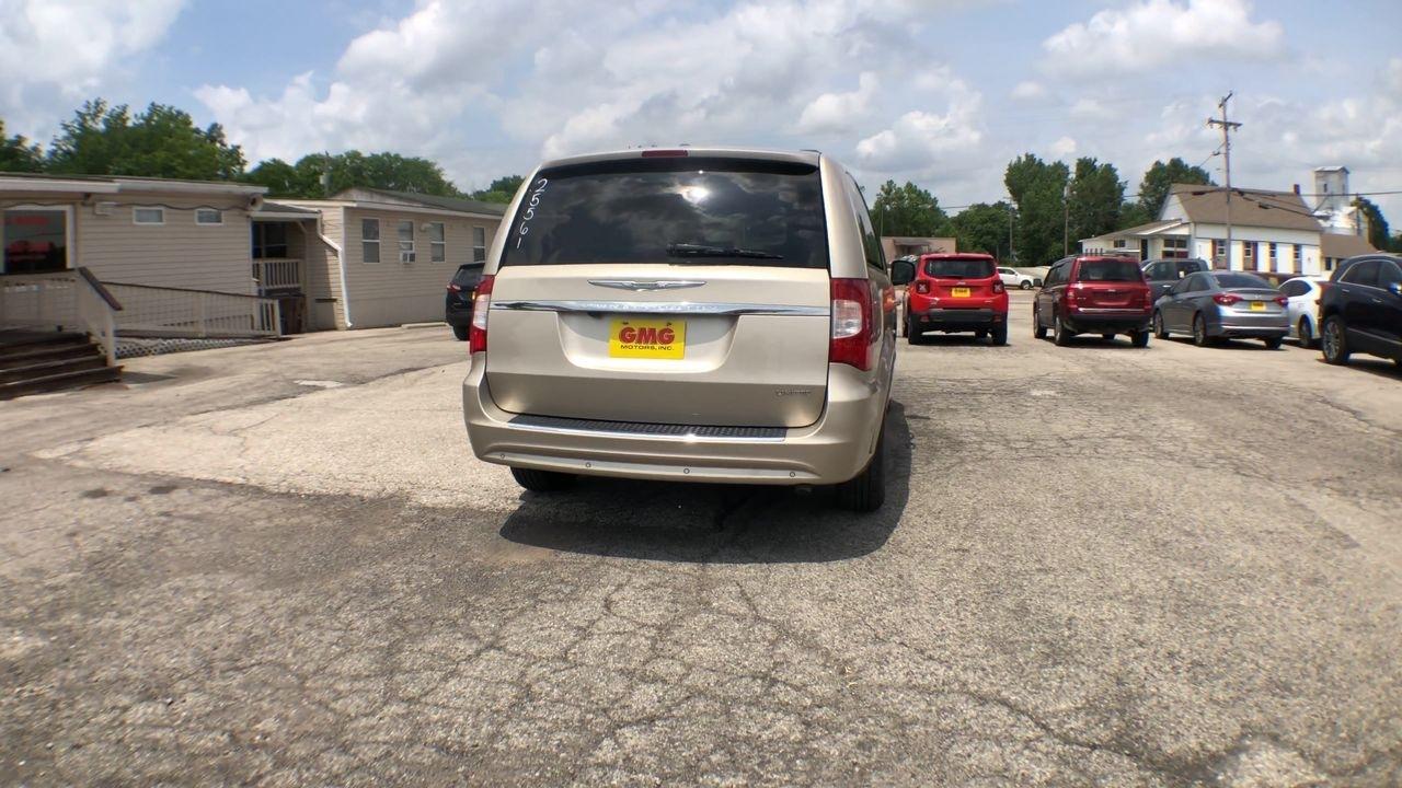 Chrysler Town & Country 4dr Wgn Limited 2015