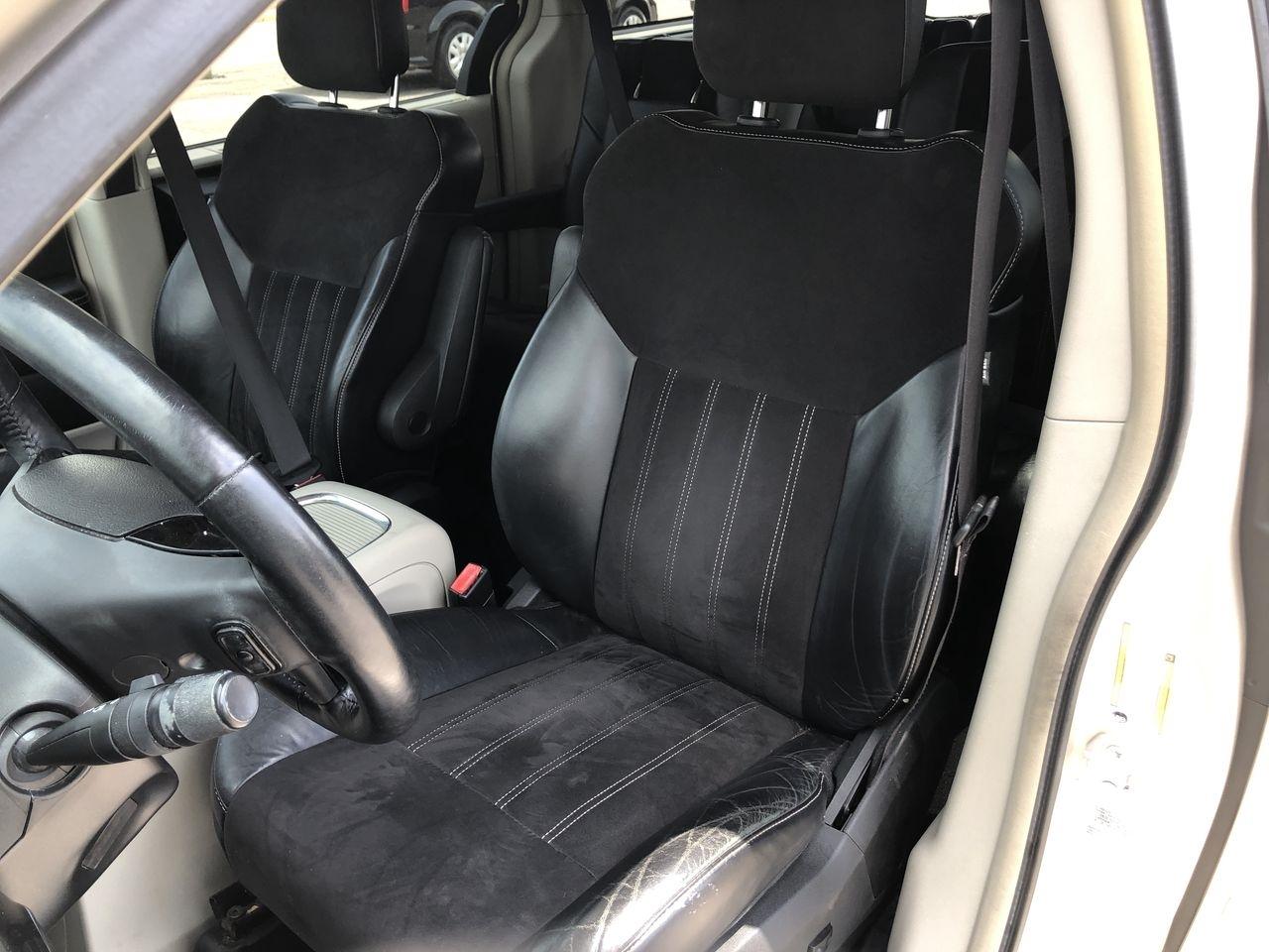 Chrysler Town & Country 4dr Wgn Limited 2015