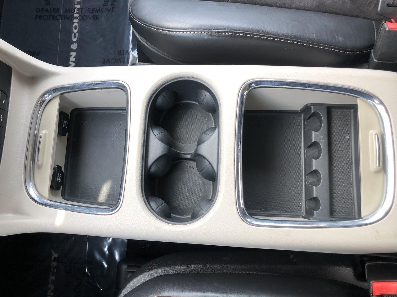 Chrysler Town & Country 4dr Wgn Limited 2015