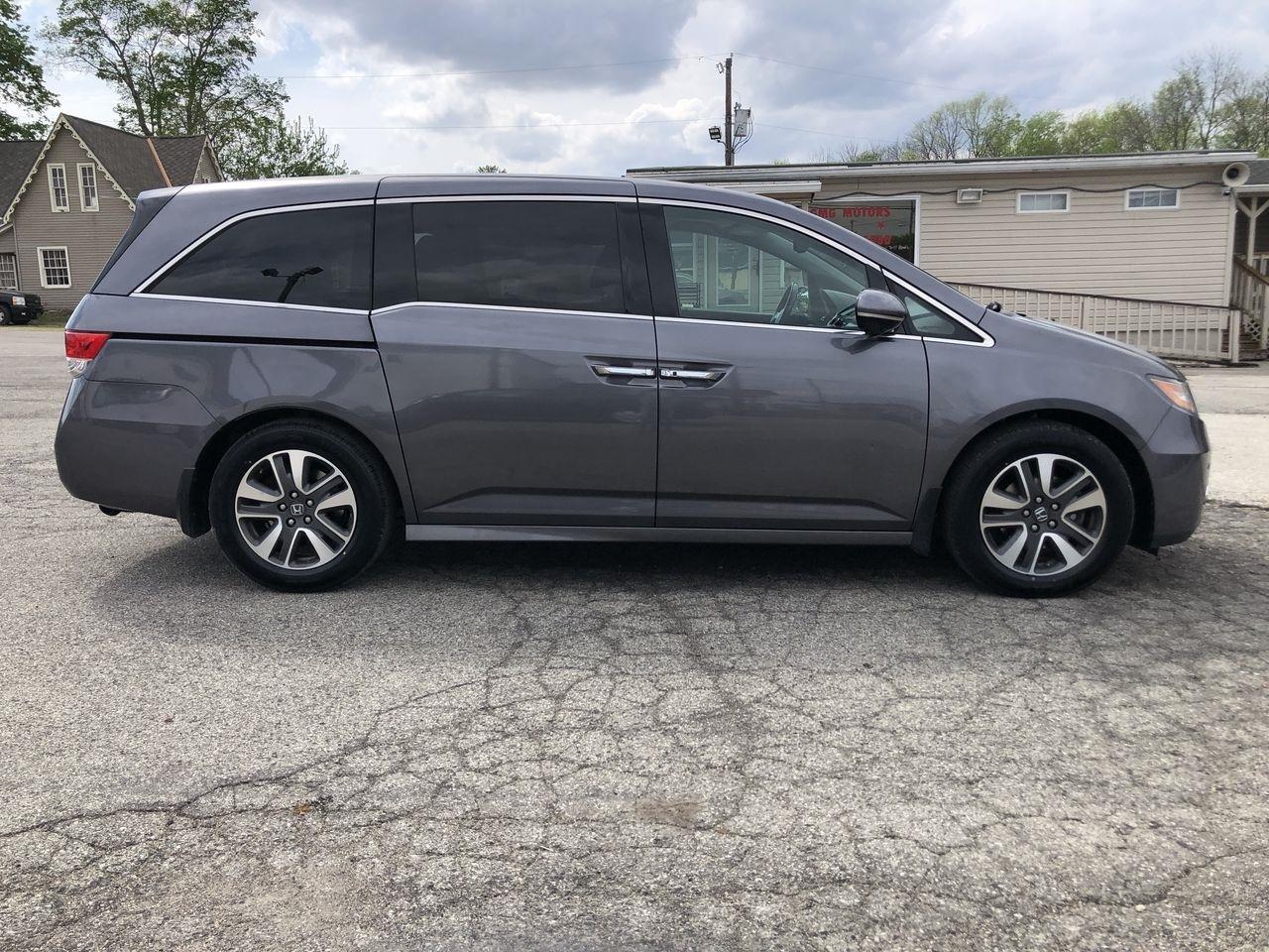 Honda Odyssey 5dr Touring Elite 2016