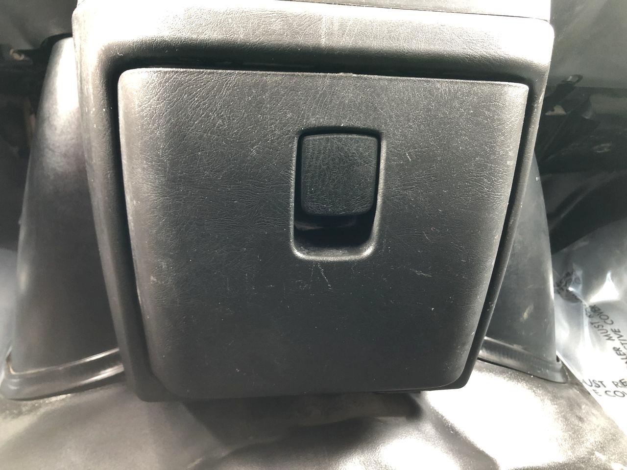 Chevrolet Express Cargo Van RWD 2500 135" 2019