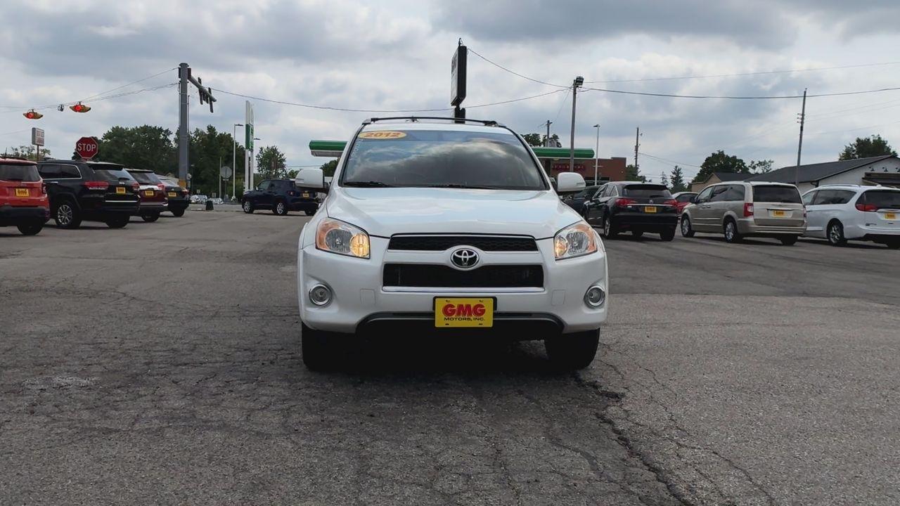 Toyota RAV4 4WD 4dr I4 Limited (Natl) 2012