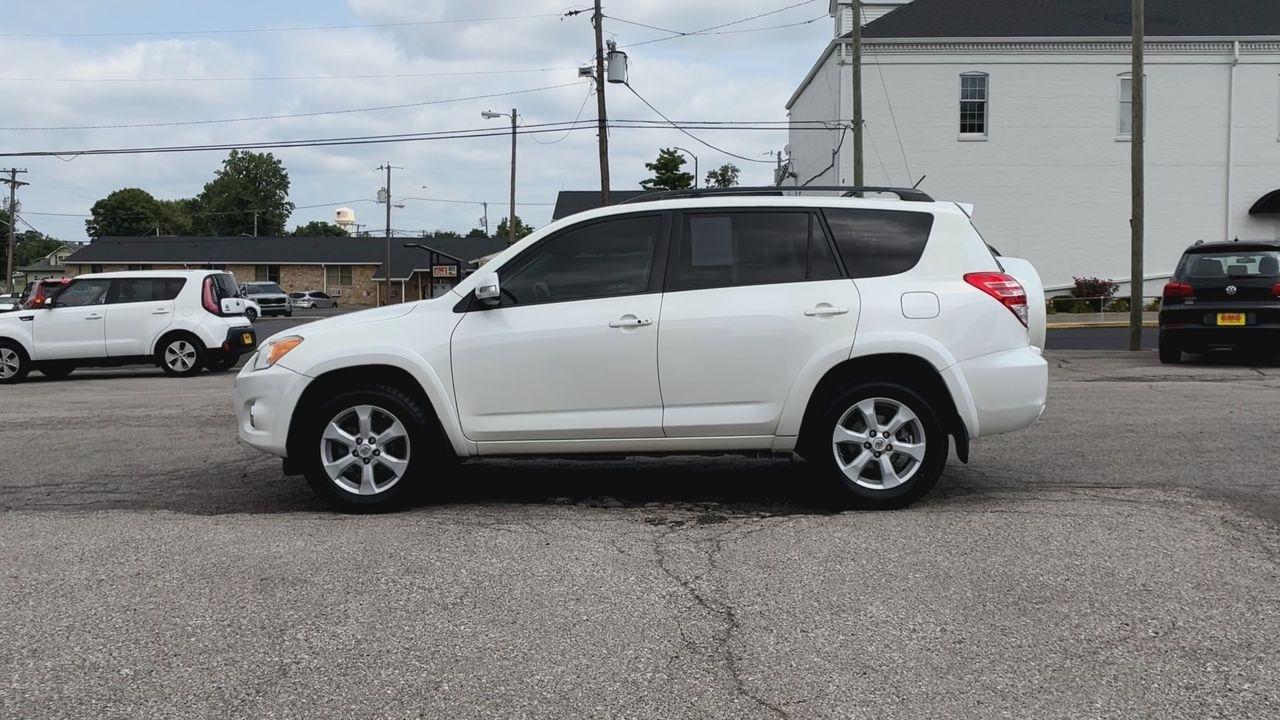 Toyota RAV4 4WD 4dr I4 Limited (Natl) 2012