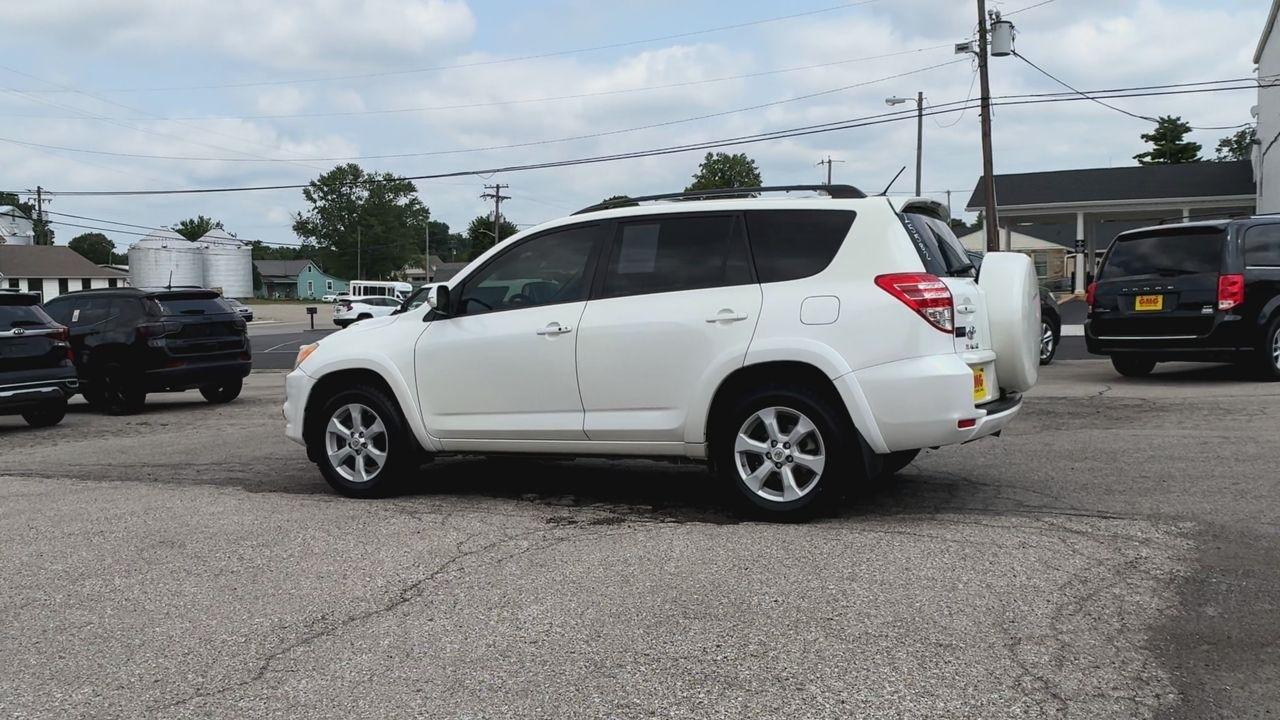 Toyota RAV4 4WD 4dr I4 Limited (Natl) 2012