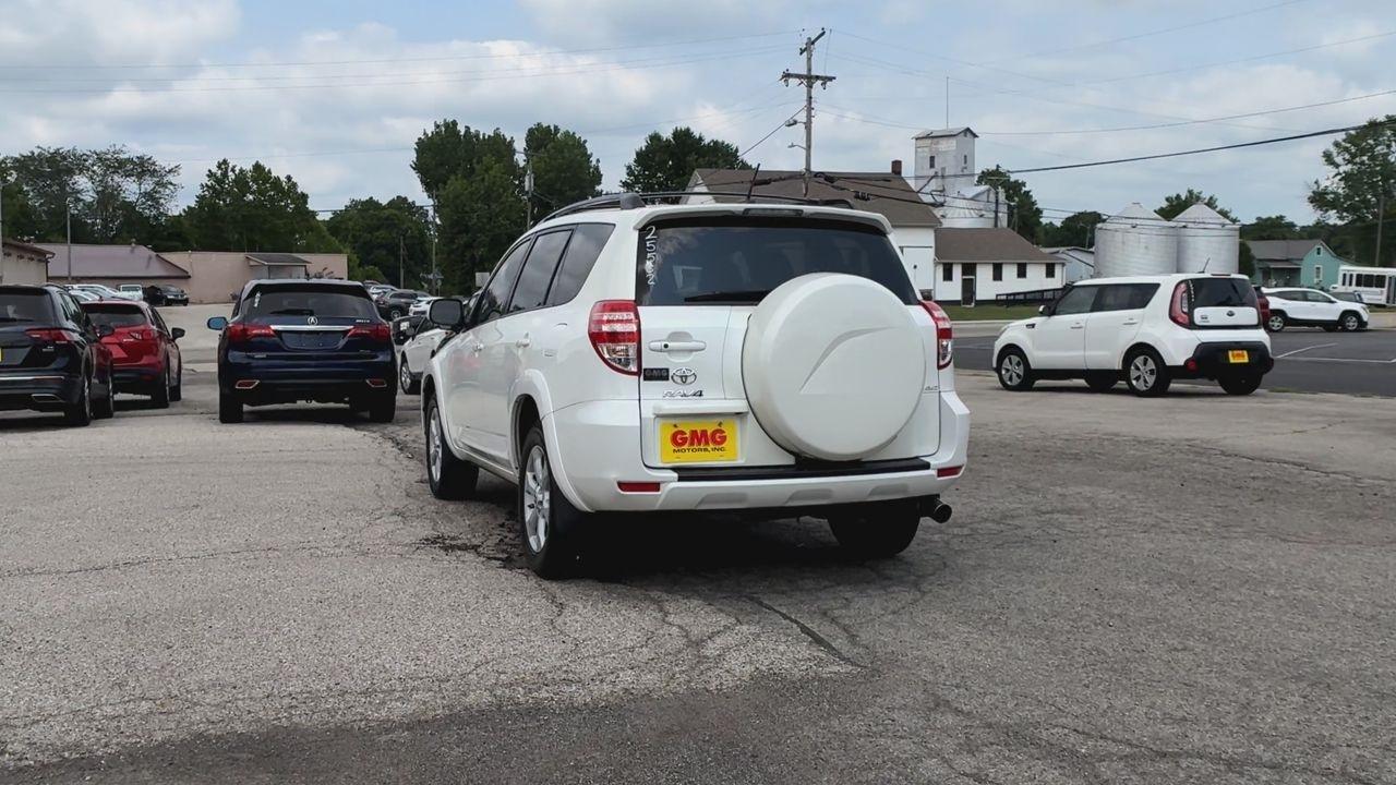 Toyota RAV4 4WD 4dr I4 Limited (Natl) 2012
