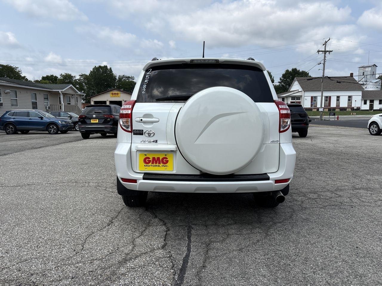 Toyota RAV4 4WD 4dr I4 Limited (Natl) 2012