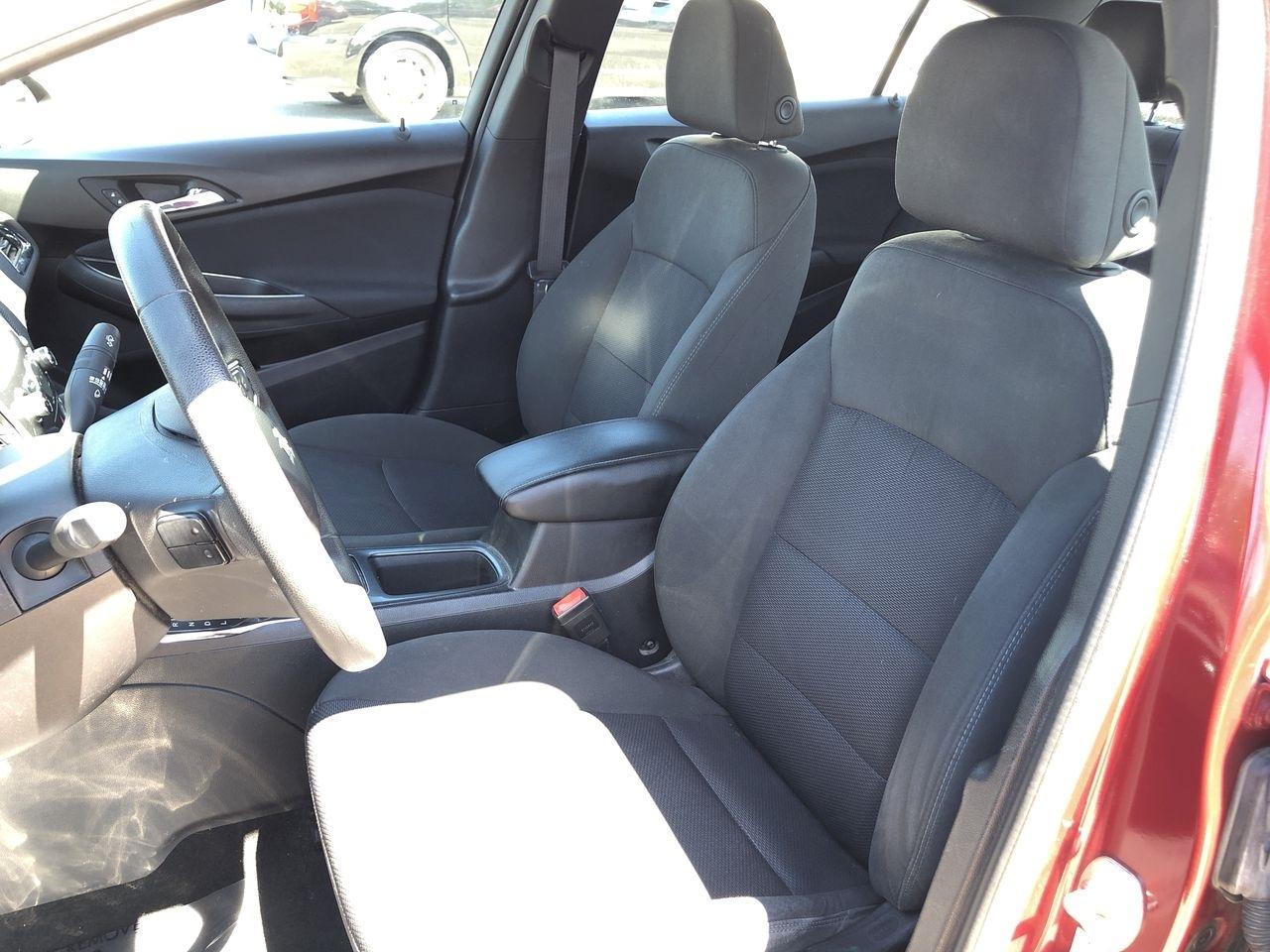 Chevrolet Cruze 4dr Sdn 1.4L LT w/1SD 2017