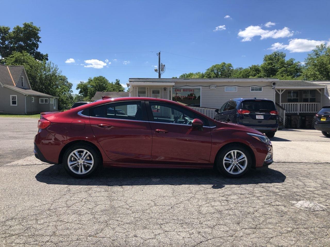 Chevrolet Cruze 4dr Sdn 1.4L LT w/1SD 2017
